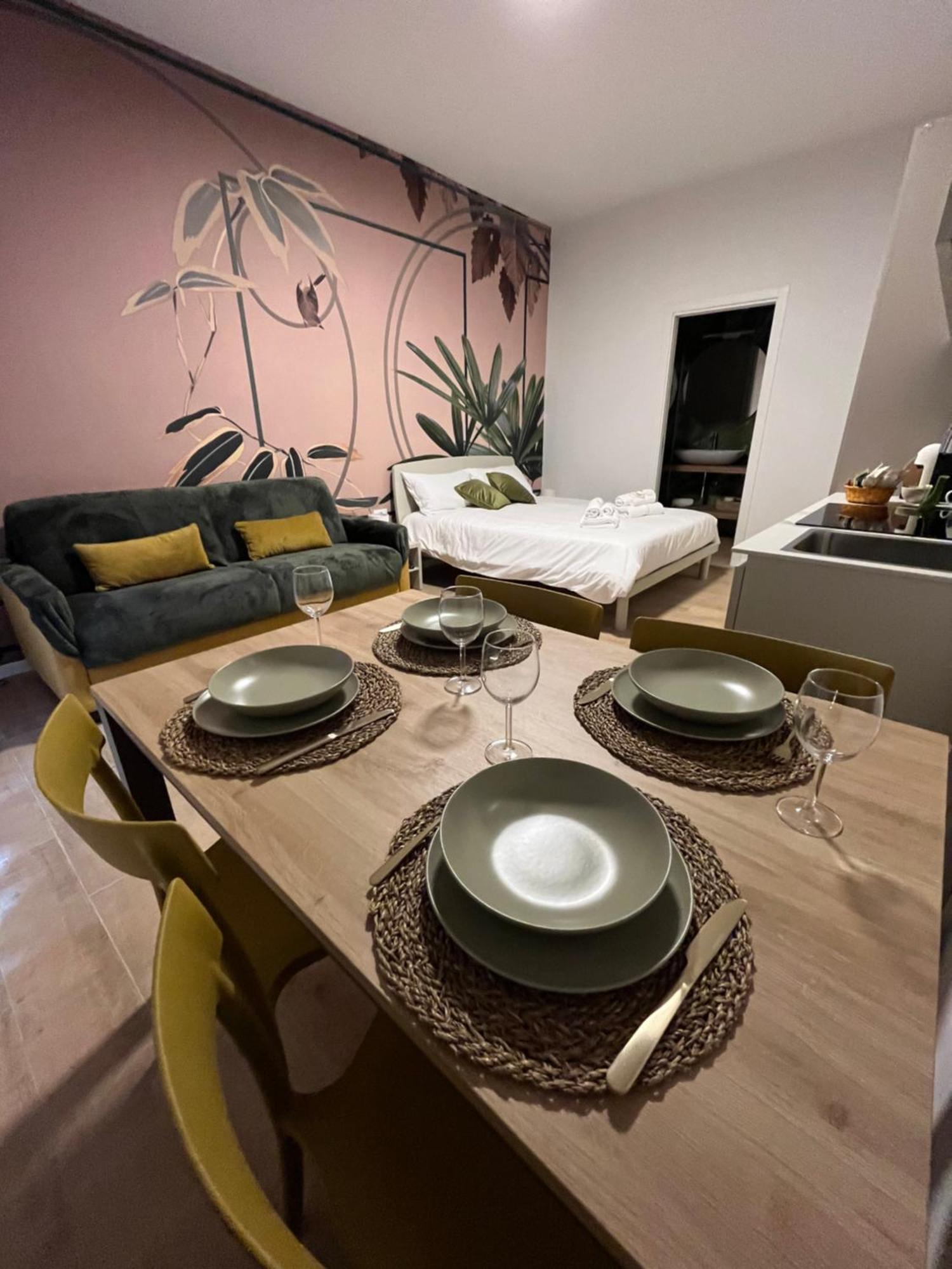 Calari Rooms - Monolocale Bologna Eksteriør bilde