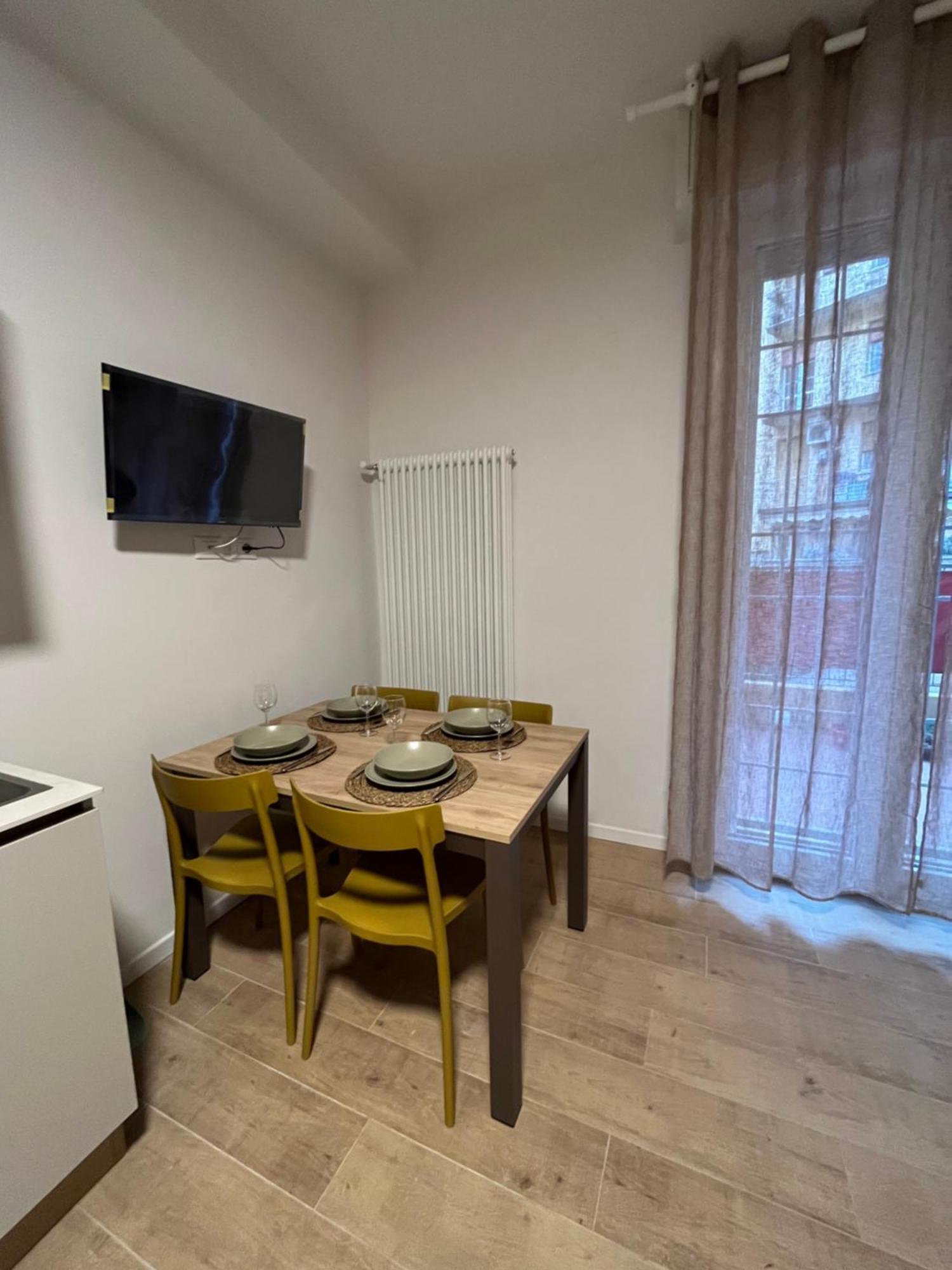 Calari Rooms - Monolocale Bologna Eksteriør bilde