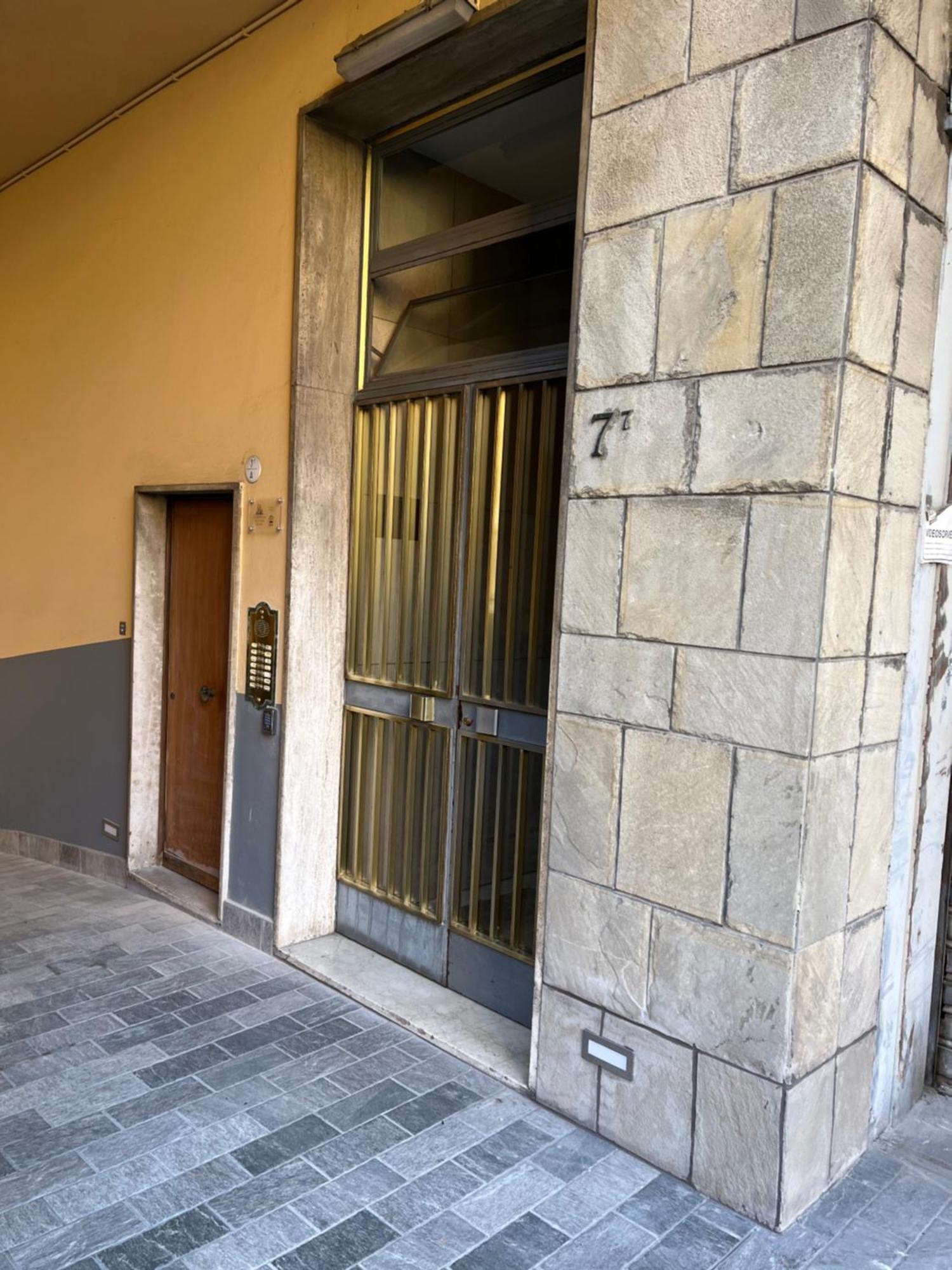 Calari Rooms - Monolocale Bologna Eksteriør bilde