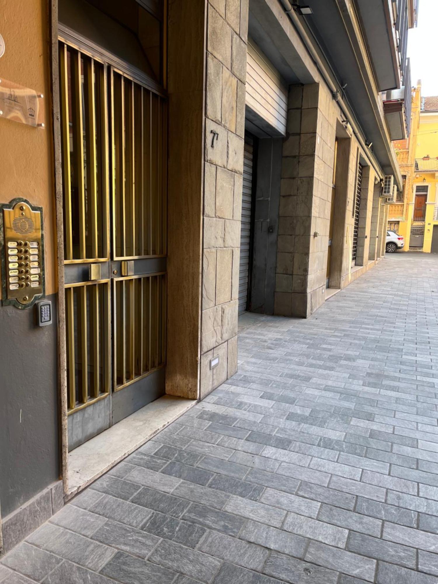 Calari Rooms - Monolocale Bologna Eksteriør bilde